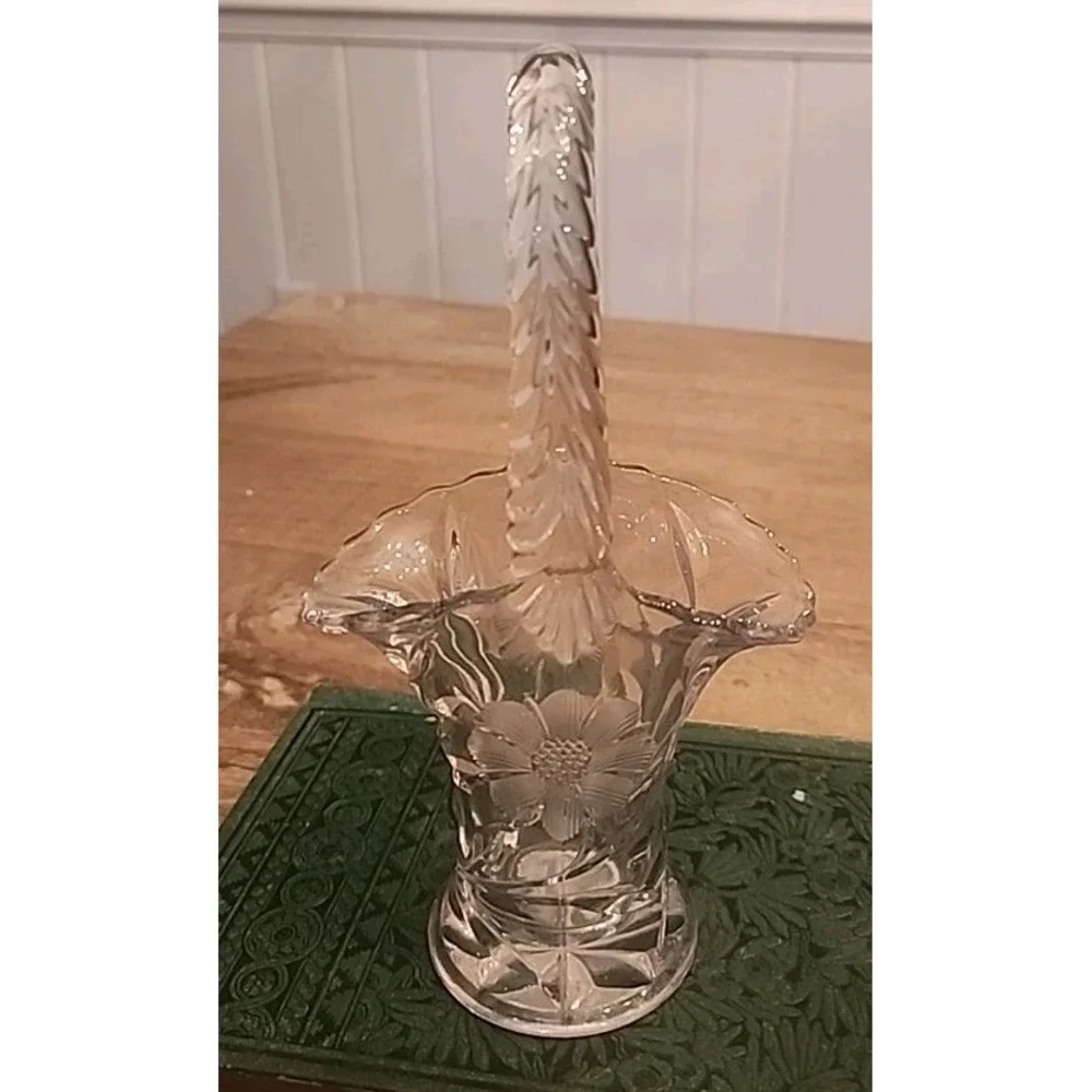 Vintage DUNCAN MILLER Cornflower Design Depression Glass Bride's Basket Vase 7in